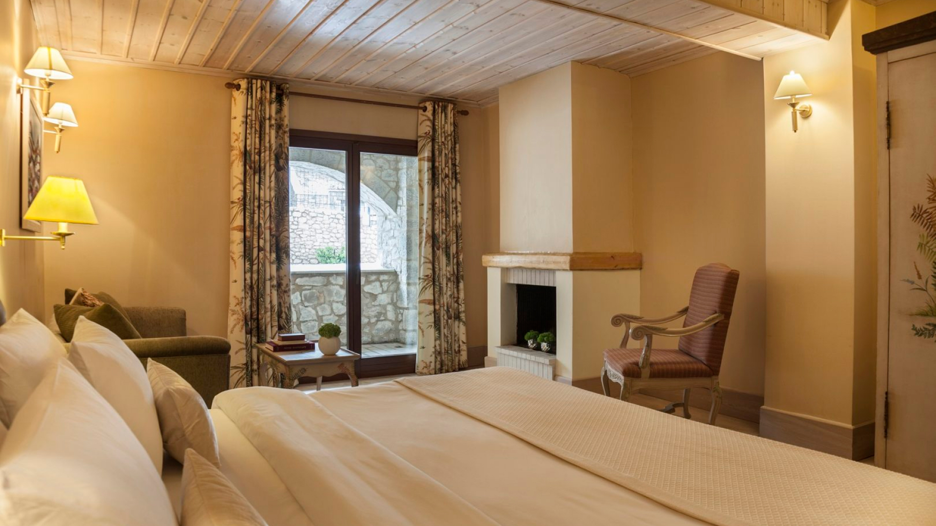 santa-marina-junior-suite-hotel-view-header